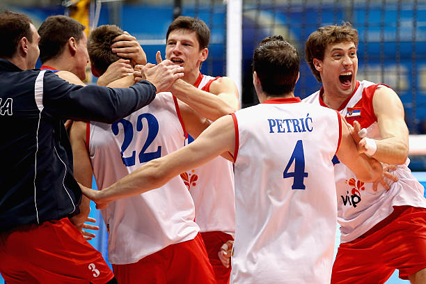 排球比赛规则问答：每队每局普通暂停次数是多少？