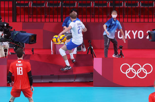 排球场地尺寸常见问题：长度和宽度的误差允许范围