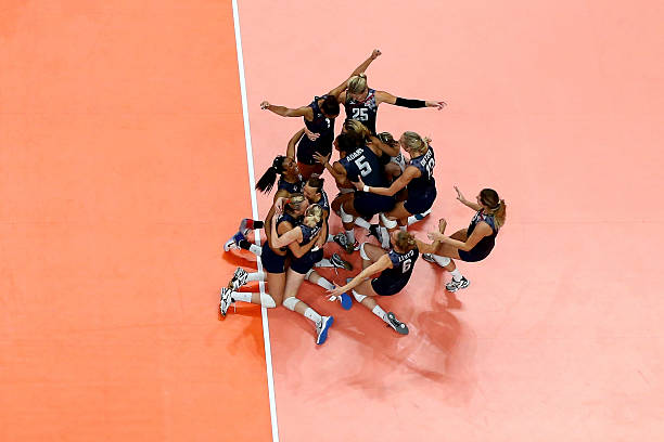 高效学习！初中生排球手势技巧全解析