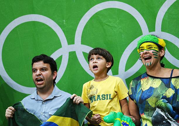 中国女排迎战韩国队:CCTV5全程直播