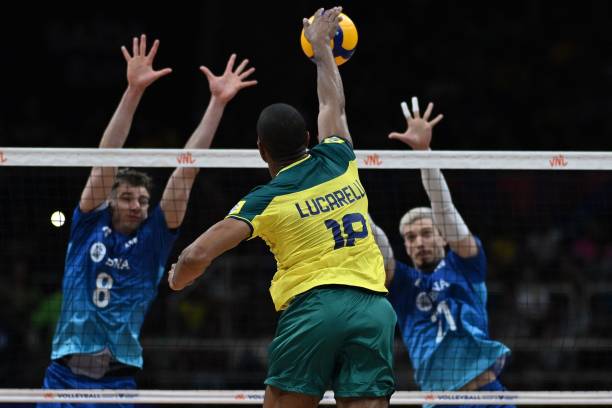 中考排球怎么练？上海考生必看的训练方法与注意事项