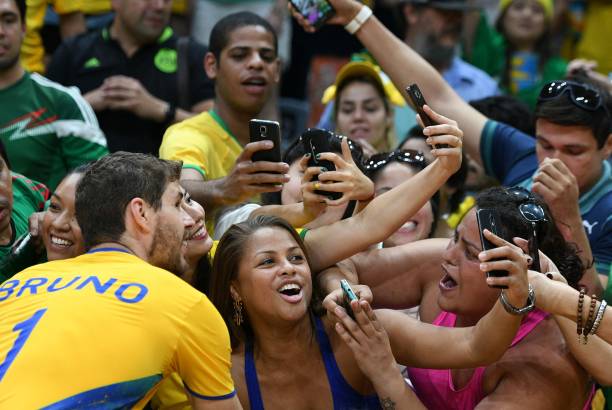 郎平身高数据统计:运动员时期的官方测量结果