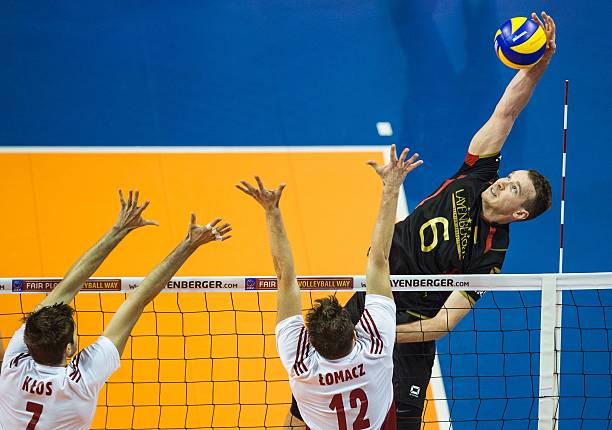 高中排球教学指南：教案编写与课堂实施要点