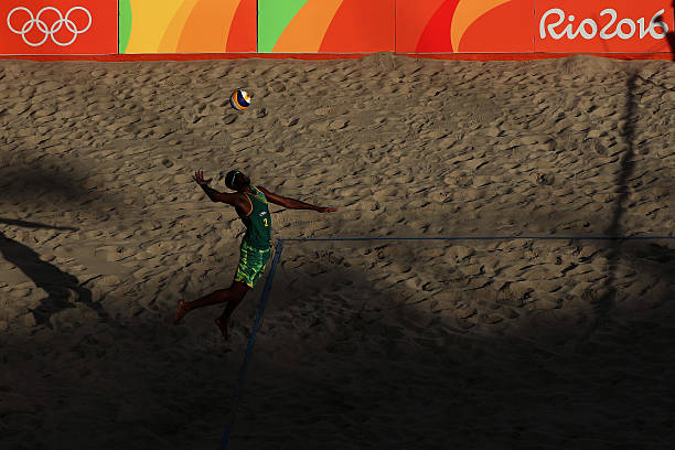 热血对决！垃圾场之战究竟谁笑到了最后？