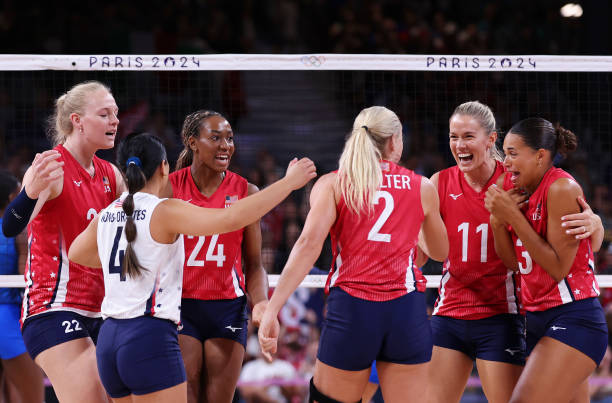 排球比赛每局暂停次数:国际规则与常见误区