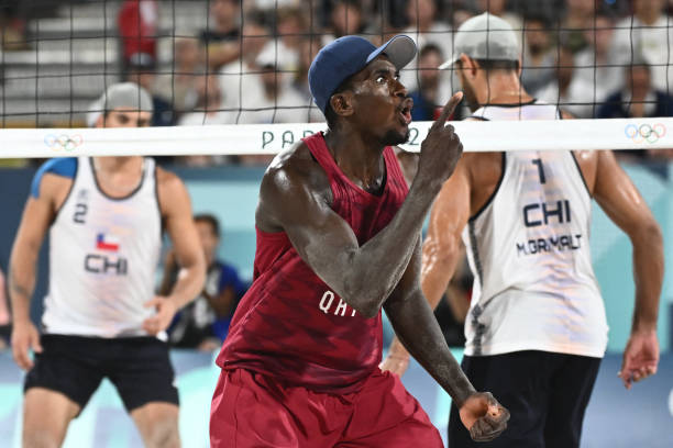 排球比赛规则图解：如何判断界内球与界外球