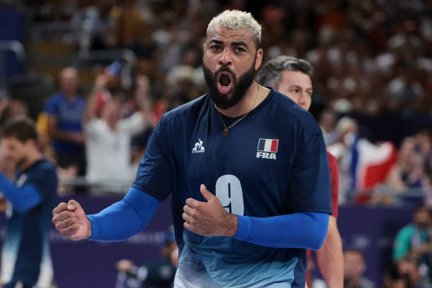 水上排球比赛流程：从开始到结束的规则详解