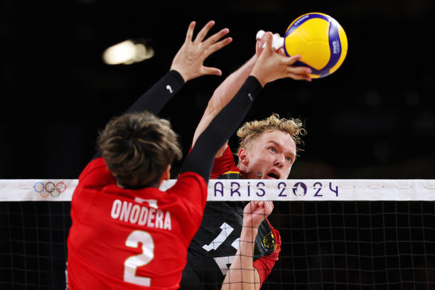 排球6人站位常见错误图解及纠正方法