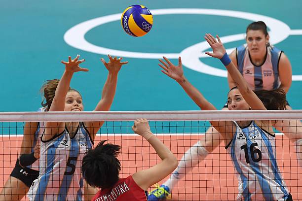 排球后排进攻犯规详解:规则要点与常见误区