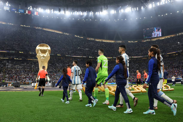 足球盛宴回顾:2014年世界杯所有精彩比赛完整版