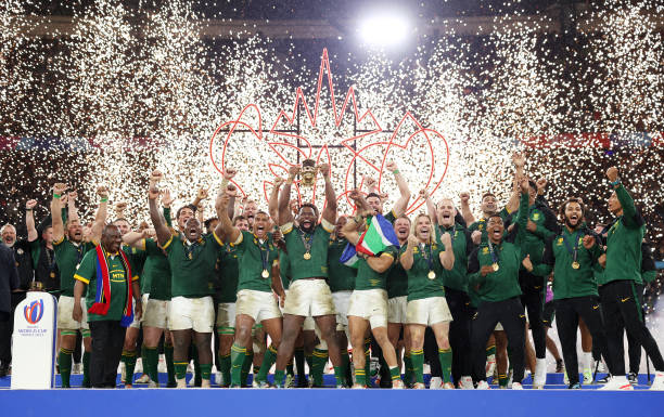 卡塔尔世界杯小组赛阶段:分组数量与赛程安排