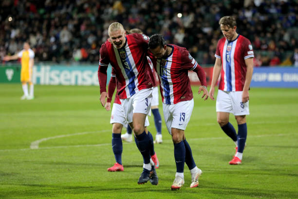 红蓝武士的俄罗斯之旅：日本队世界杯战绩全解析