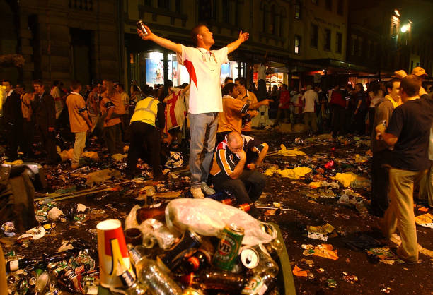 世界杯票价与广告收入的平衡之道