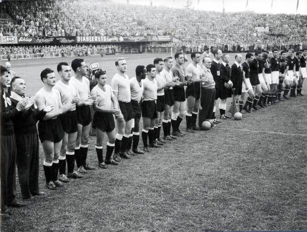 乌拉圭1930:世界杯足球赛的首次亮相