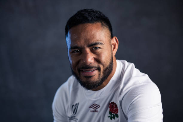 中国首次闯入世界杯决赛圈是在哪一年?